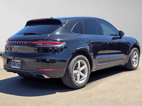Used 2020 Porsche Macan AWD/4WD image 3
