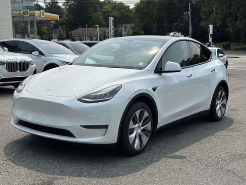 Used 2020 Tesla Model Y Long Range AWD/4WD image 7