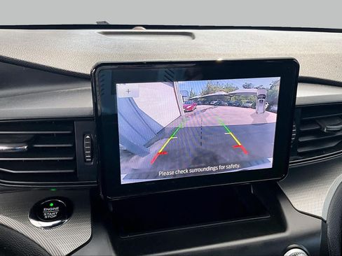 Used 2020 Ford Explorer XLT RWD image 27