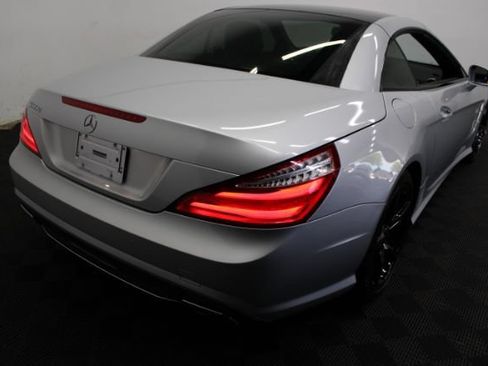 Used 2013 Mercedes-Benz SL 550 image 8