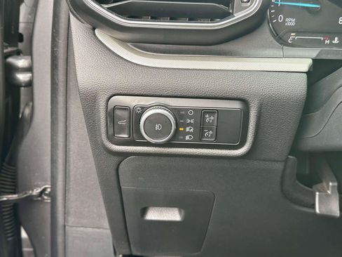 Used 2023 Ford Explorer XLT w/ Equipment Group 202A image 20