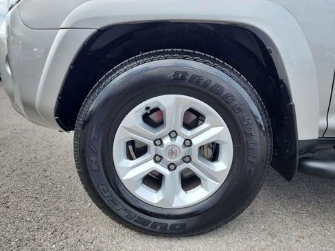 Used 2022 Toyota 4Runner SR5 Premium image 25