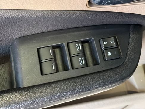 Used 2017 Honda Ridgeline RTL-E image 15