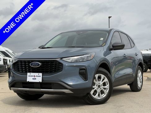 Certified 2026 Ford Escape Active image 2