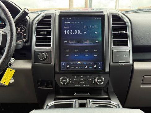 Used 2016 Ford F150 XLT w/ Equipment Group 302A Luxury AWD/4WD image 18