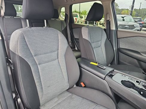 Used 2023 Nissan Rogue SV FWD image 14