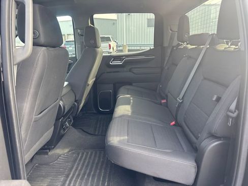 Used 2023 GMC Sierra 1500 Elevation image 26
