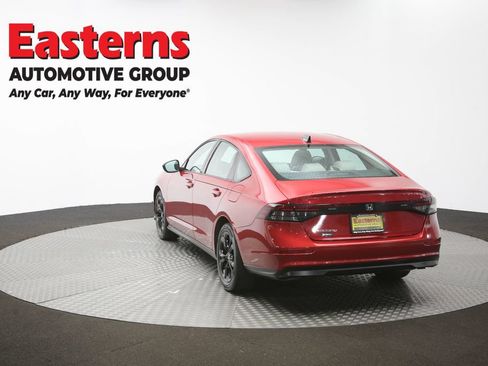 Used 2025 Honda Accord SE image 65