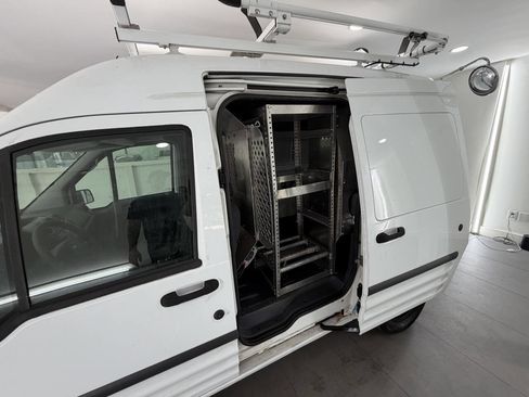 Used 2012 Ford Transit Connect XLT FWD image 17