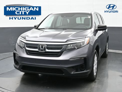 Used 2020 Honda Pilot LX image 1
