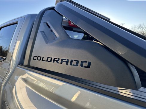 Certified 2025 Chevrolet Colorado Trail Boss w/ Midnight Edition image 6