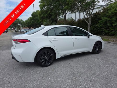 Used 2026 Toyota Corolla SE FWD image 11