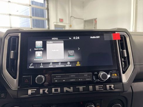 New 2026 Nissan Frontier SV w/ SV Convenience Package AWD/4WD image 13