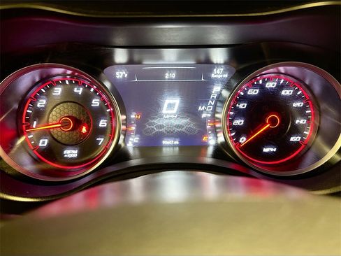 Used 2019 Dodge Charger R/T image 13