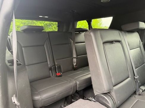 Used 2024 Chevrolet Suburban LT AWD/4WD image 13