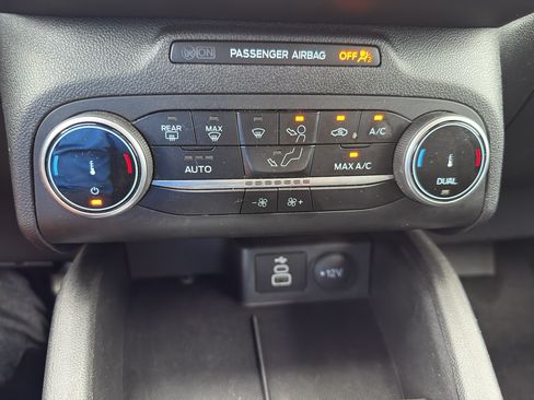Used 2024 Ford Escape Active FWD image 28