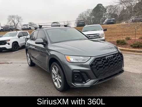 Used 2025 Audi Q5 2.0T Premium image 3