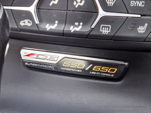 Used 2019 Chevrolet Corvette Z06 image 17