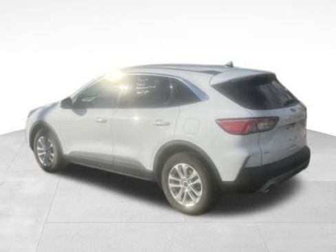 Used 2021 Ford Escape SE AWD/4WD image 4