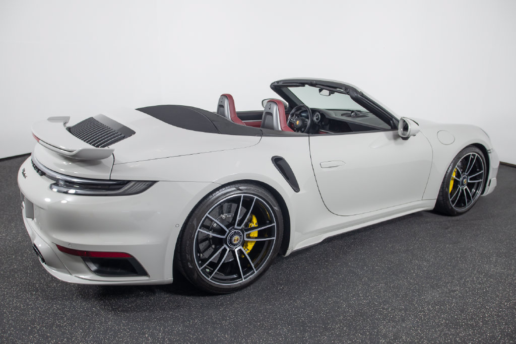 Used 2022 Porsche 911 Turbo S w/ 911 Turbo Sportdesign Package AWD/4WD image 14