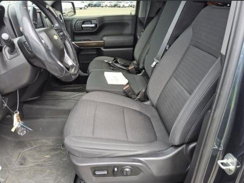 Used 2021 Chevrolet Silverado 1500 LT w/ Bed Protection Package AWD/4WD image 7