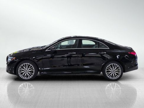 Used 2025 Mercedes-Benz CLA 250 4MATIC image 4