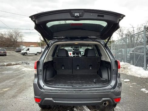 Used 2020 Subaru Forester Limited image 27