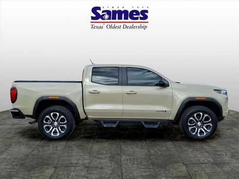 Used 2023 GMC Canyon AT4 w/ AT4 Premium Package image 5