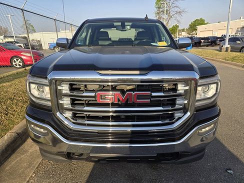 Used 2018 GMC Sierra 1500 SLT w/ SLT Premium Package image 11