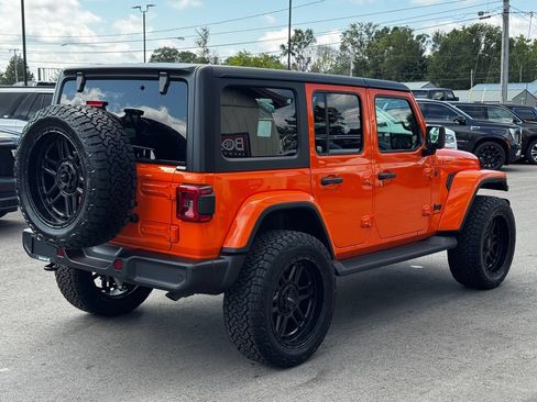 Used 2026 Jeep Wrangler Unlimited Sahara AWD/4WD image 6