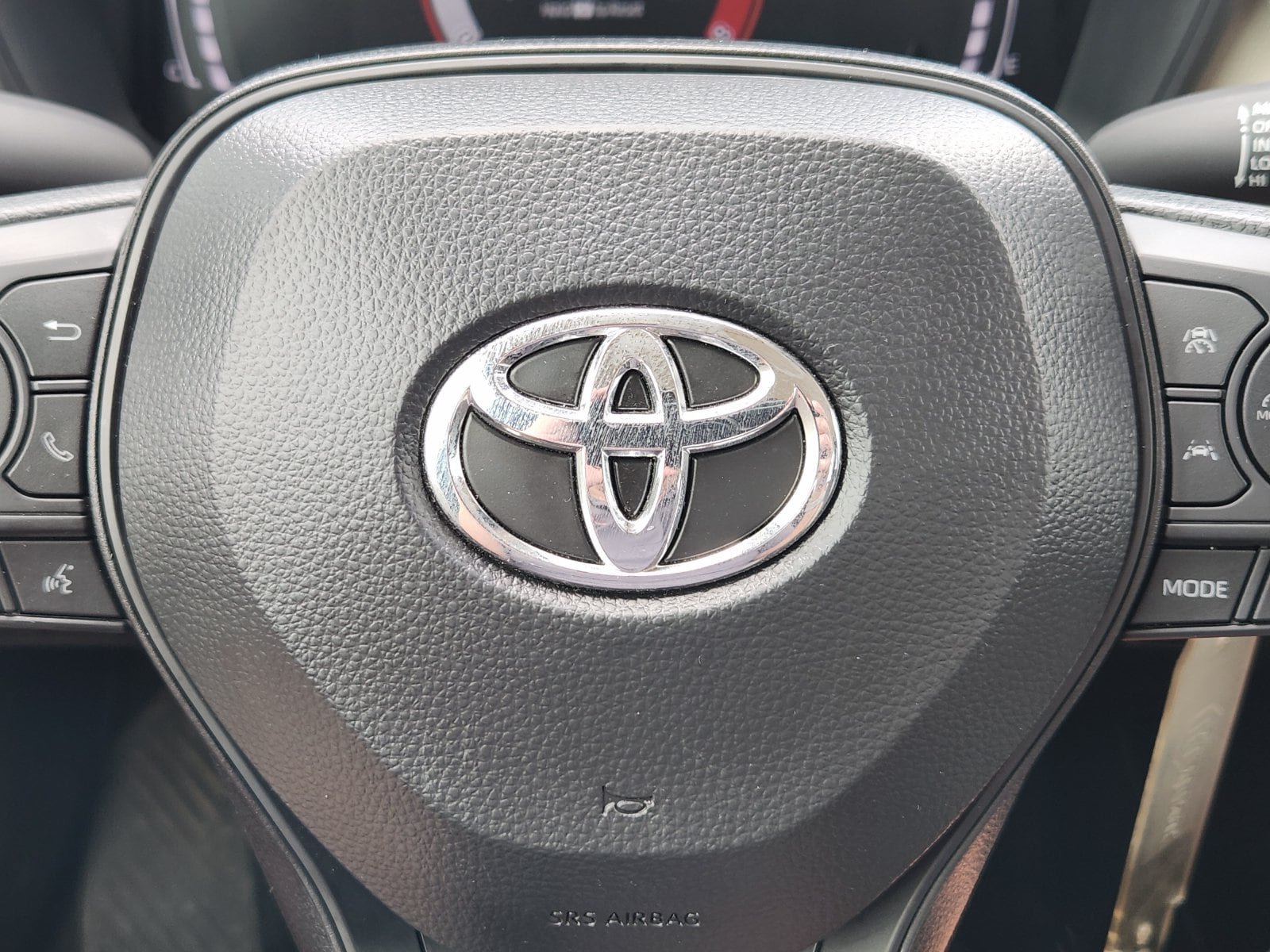Used 2026 Toyota Corolla LE FWD image 35