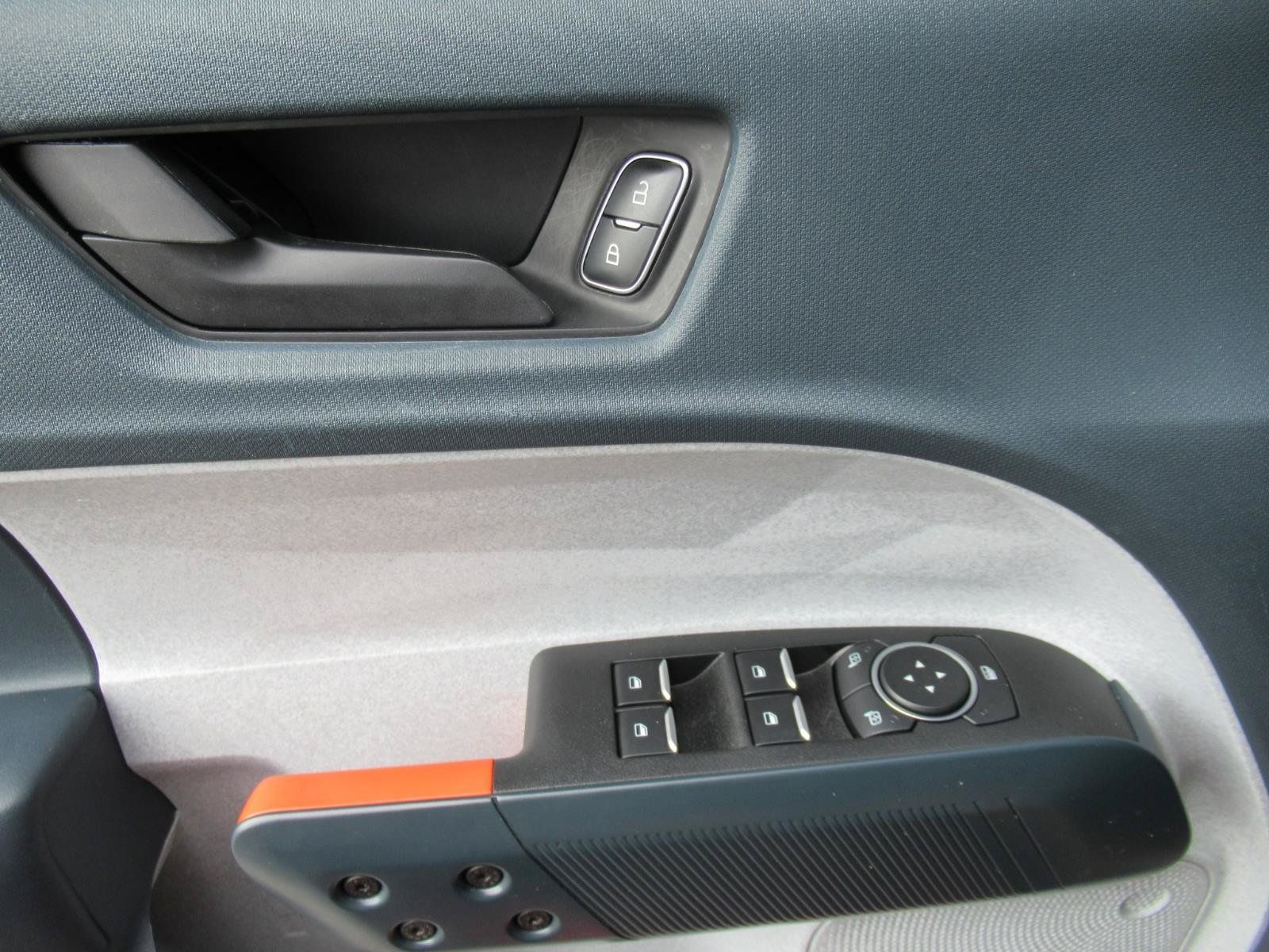 Used 2023 Ford Maverick XLT FWD image 27