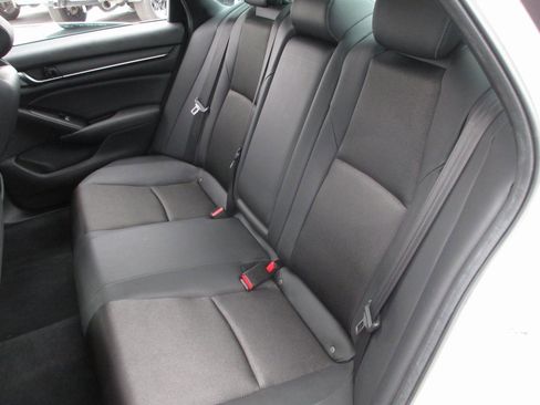 Used 2020 Honda Accord Sport image 14