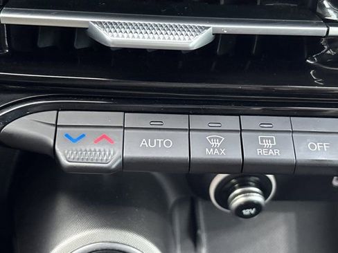 Used 2024 Alfa Romeo Tonale Ti image 34