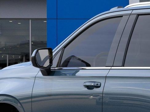 New 2026 Chevrolet Tahoe LS image 12