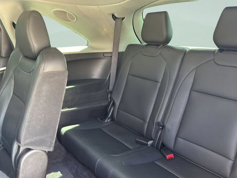 Used 2016 Acura MDX w/ Advance & Entertainment Pkg FWD image 26