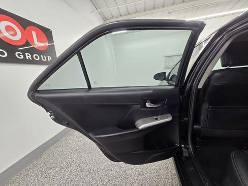 Used 2013 Toyota Camry SE FWD image 27