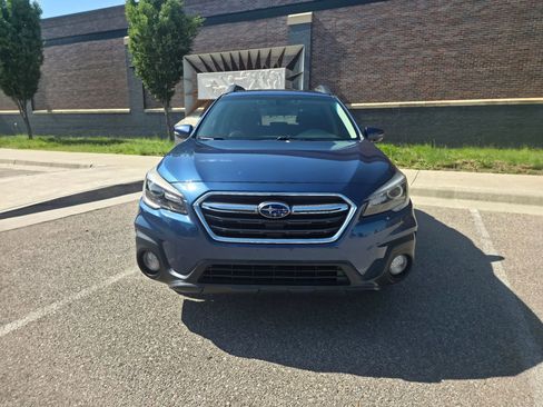 Used 2019 Subaru Outback 2.5i Limited AWD/4WD image 2