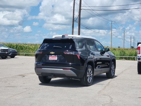 Used 2026 Chevrolet Equinox LT FWD image 7