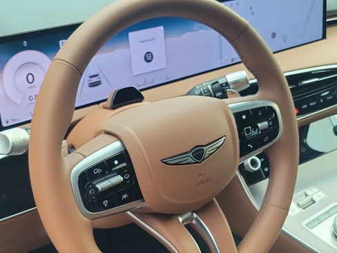 New 2026 Genesis GV70 2.5T Advanced AWD/4WD image 7