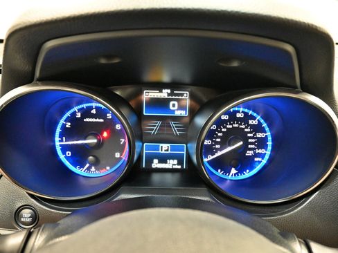 Used 2019 Subaru Outback 2.5i Premium AWD/4WD image 9