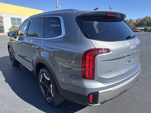 New 2025 Kia Telluride S image 7