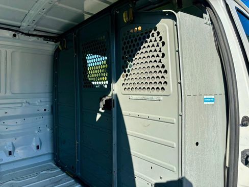 Used 2012 Ford E-250 and Econoline 250 Extended w/ PWR Group image 20