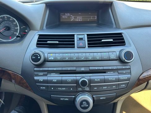 Used 2008 Honda Accord EX image 12