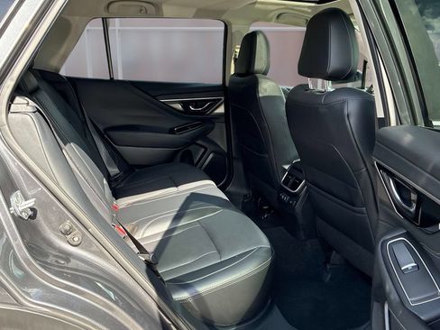 Used 2022 Subaru Outback Limited AWD/4WD image 11