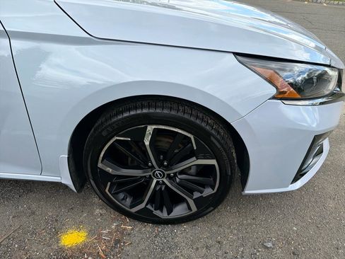 Used 2024 Nissan Altima 2.5 SR image 4
