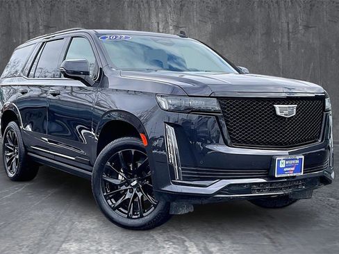 Used 2022 Cadillac Escalade Sport w/ Touring Package image 3