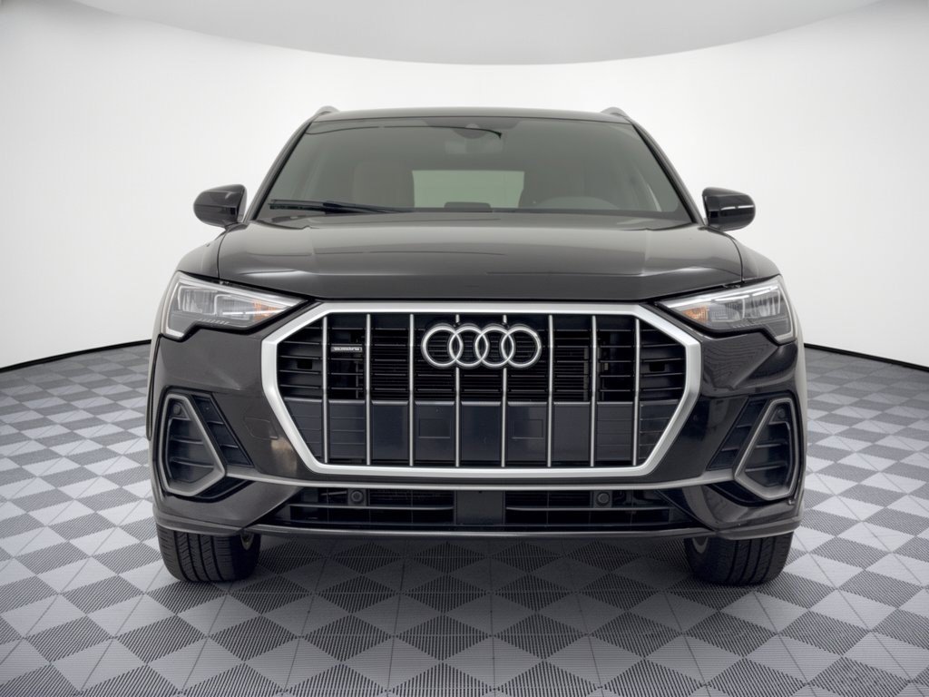 Used 2022 Audi Q3 2.0T Premium w/ Convenience Package AWD/4WD image 6