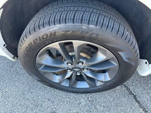 Used 2022 Dodge Durango GT AWD/4WD image 6