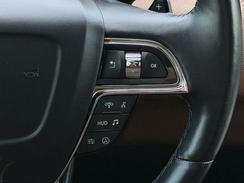 Used 2022 Lincoln Navigator Reserve AWD/4WD image 15
